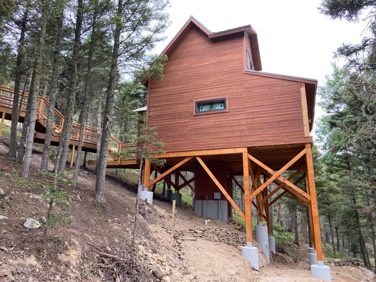 Ridgewalk Treehouse Bed & Breakfast แองเจิลไฟร์ ภายนอก รูปภาพ