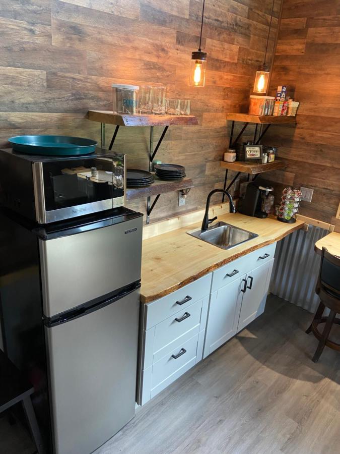 Ridgewalk Treehouse Bed & Breakfast แองเจิลไฟร์ ภายนอก รูปภาพ