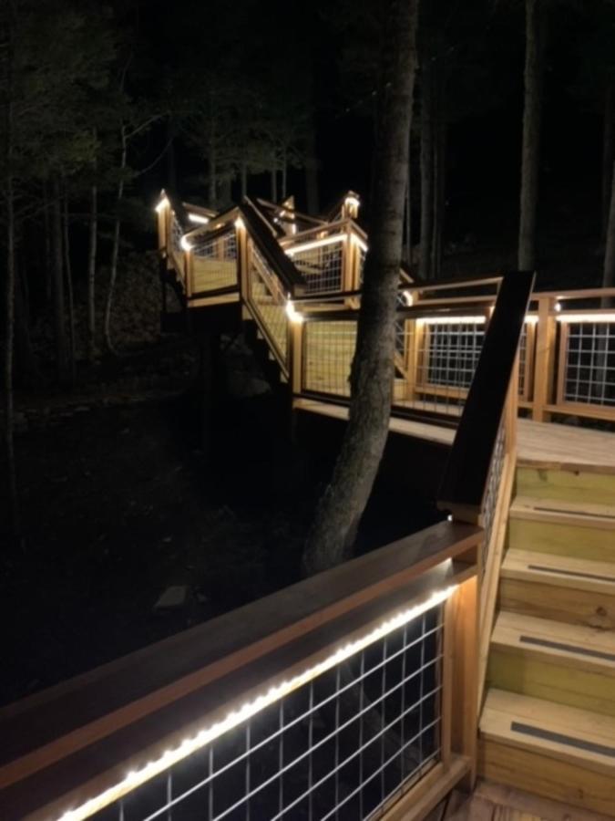 Ridgewalk Treehouse Bed & Breakfast แองเจิลไฟร์ ภายนอก รูปภาพ